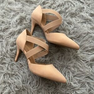 Women’s comfort elastic strap kitten heels